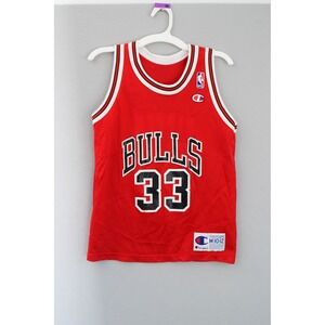 Champion Chicago Bulls Scotty Pippen 33 Red Basketball Jersey Youth Medium 10-12